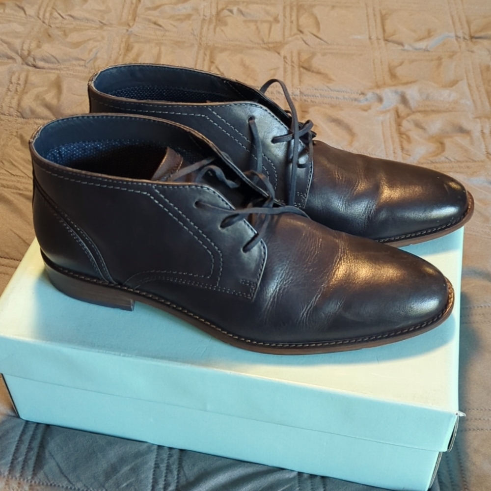 Modern Fiction Mimicry Chukka Boots